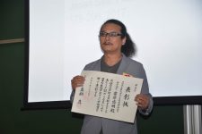 Dr. Moriaki Yasuhara has obtained the Academic Award of the Paleontological Society of Japan this year